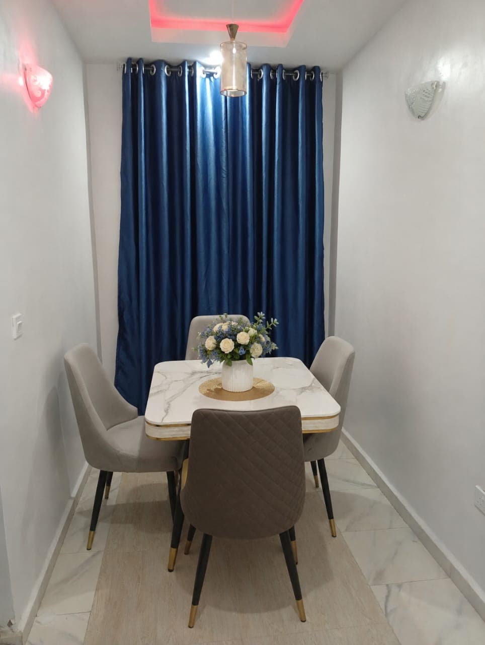 Highland Serviced Apartment kitchenette