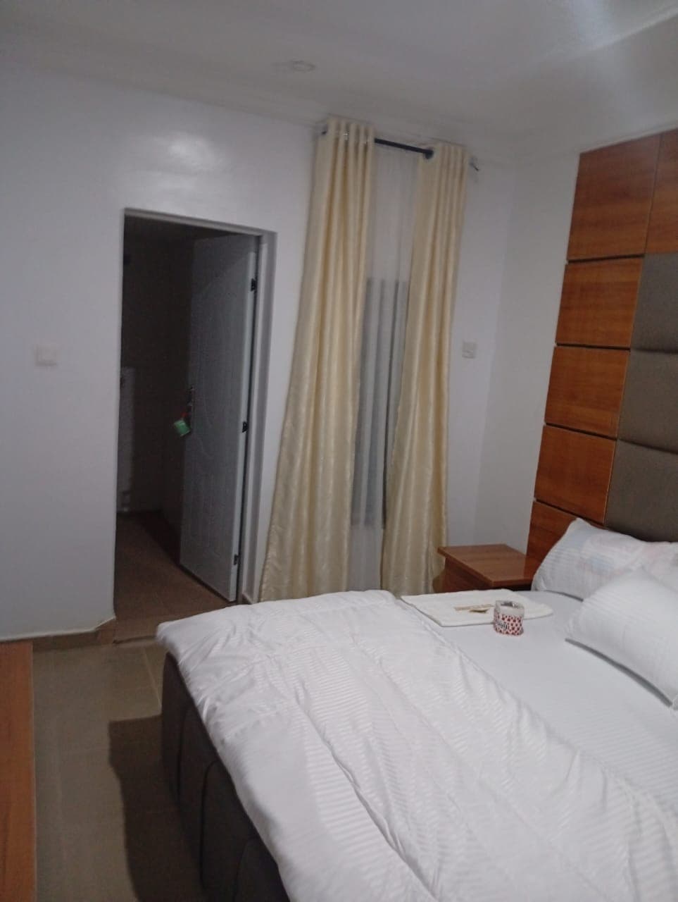 Highland Executive Room lounge